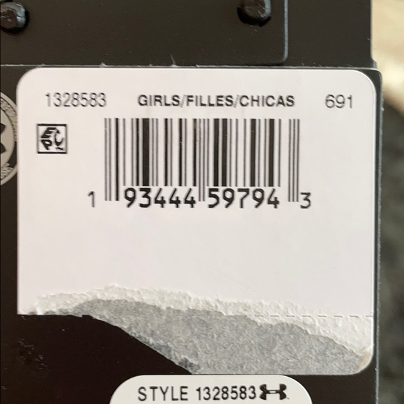 Under Armour headbands - Picture 4 of 4